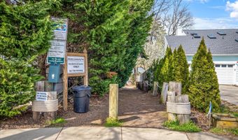 944 AQUA Ct, Annapolis, MD 21409