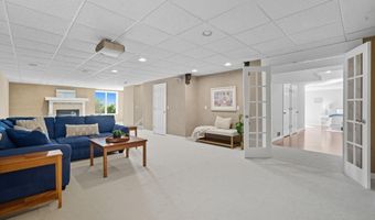 4 Bittersweet Lane 4, Bourne, MA 02532