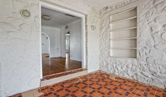 810 MESITA Dr, El Paso, TX 79902