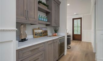 123 Hunting Lodge Rd, Bluffton, SC 29910