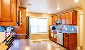 937 N Carrington Ave, Buffalo, WY 82834