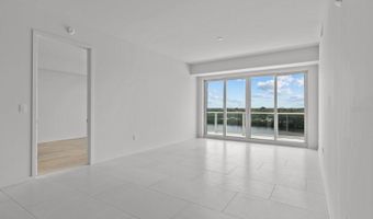 1020 SUNSET POINT Rd 611, Clearwater, FL 33755