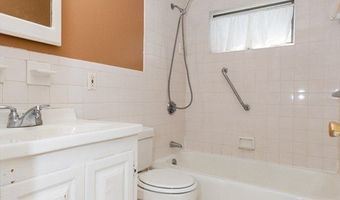 5 Macdonald St 1, Boston, MA 02136