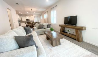 724 WINTERSIDE Dr, Apollo Beach, FL 33572