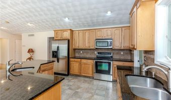 167 Cranberry Ridge Rd, Glocester, RI 02857