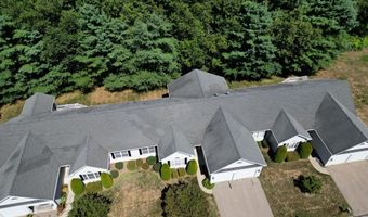 11 Village Ct 11, Colchester, CT 06415