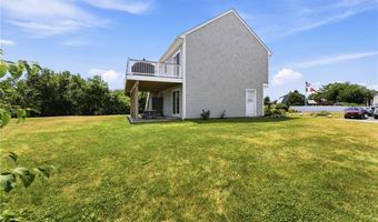 39 Hope Ln, Narragansett, RI 02882