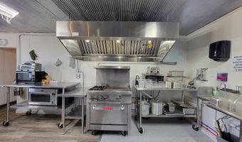 8348 S State Highway 5, Ava, MO 65608