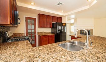 2105 Harbor Cliff Dr, Las Vegas, NV 89128