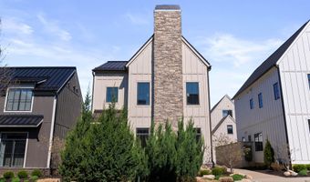 2899 Katmai Dr A, Columbus, OH 43228