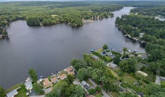 193 Shady Valley Rd, Coventry, RI 02816