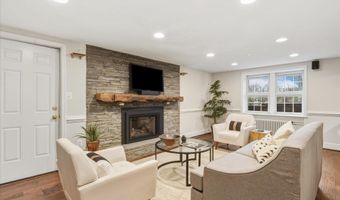 1503 N JEFFERSON St, Arlington, VA 22205