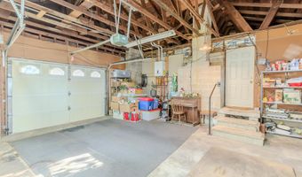 35 Maple Ave, Villas, NJ 08251