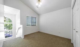 906 Mary Jane Ave, Ashland, OR 97520