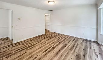 2945 Georgian Manor Dr, Alpharetta, GA 30022