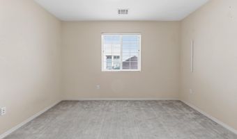 221 Burnage Ln, Alamogordo, NM 88310