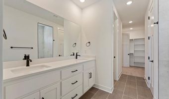 1475 N 163rd St, Basehor, KS 66007