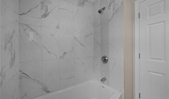 20 Maple Ct, Hopkinton, RI 02804