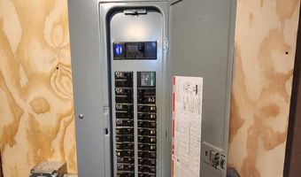 312 S 1st Ave, Brandon, SD 57005