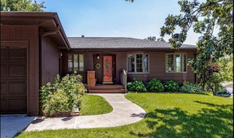 305 E 21st St, Atlantic, IA 50022