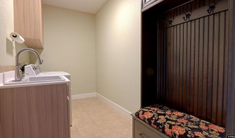 2793 Croydon Dr, Casper, WY 82609