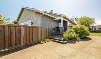 728 ROGERS Pl, Bandon, OR 97411