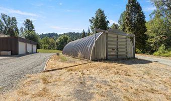 913 STARVEOUT CREEK Rd, Azalea, OR 97410