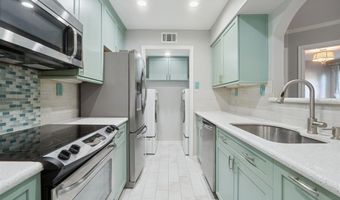 16301 Ledgemont Ln 263, Addison, TX 75001