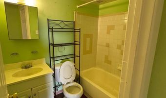 6011 EMERSON St 606, Bladensburg, MD 20710