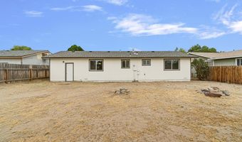870 Sunset Dr, Fallon, NV 89406