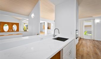771 Kaulana Pl, Honolulu, HI 96821
