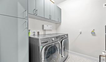2109 MAIN LINE 102, Alexandria, VA 22301