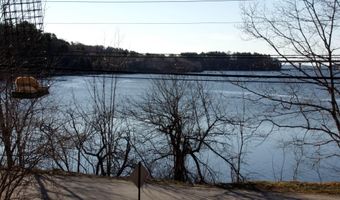 97 Robbins Rd, Belfast, ME 04915