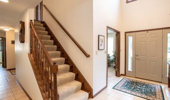 4336 Spruce Run, Akron, OH 44321