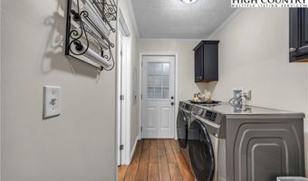 317 Dillard Dr, Jefferson, NC 28640