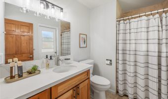 61 Kai One Pl, Kailua, HI 96734