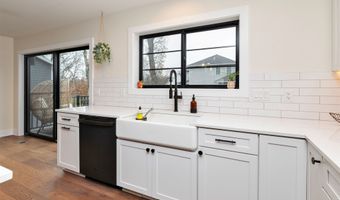 3503 SE 20th St, Ankeny, IA 50021