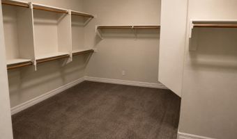 1520 E Sagittarius Pl, Chandler, AZ 85249