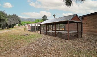 17825 Bear Valley Ln, Escondido, CA 92027