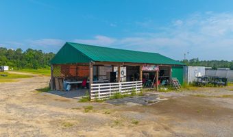 1651 Main St, Bonneau, SC 29431