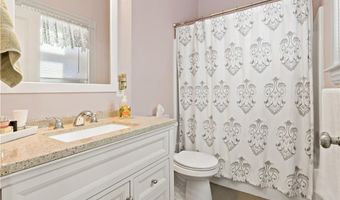 88 Burton St, Bristol, RI 02809