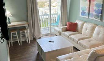 602 W Ft Macon Rd 118, Atlantic Beach, NC 28512