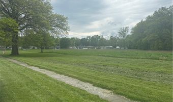 Maple Avenue, Austintown, OH 44515