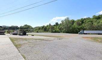 203 Livingston Rd, Bean Station, TN 37708