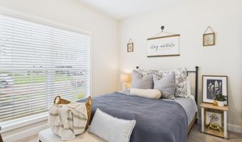 26674 Kyle Ln, Athens, AL 35613