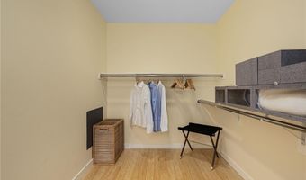621 E Shore Rd, Jamestown, RI 02835