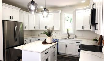 592 Kuehnle Ave, Ann Arbor, MI 48103