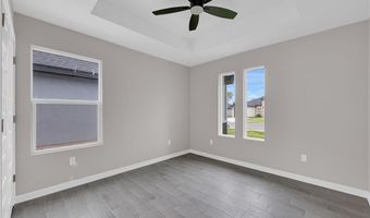 607 Tower Oak Dr, Alamo, TX 78516