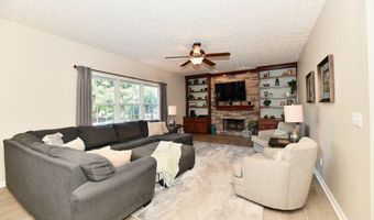 1174 Red Dunes Run, Avon, IN 46123