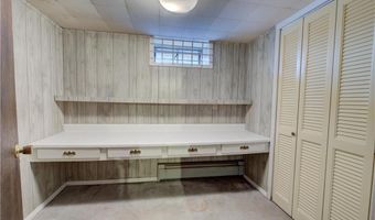 75 Selma St, Cranston, RI 02920
